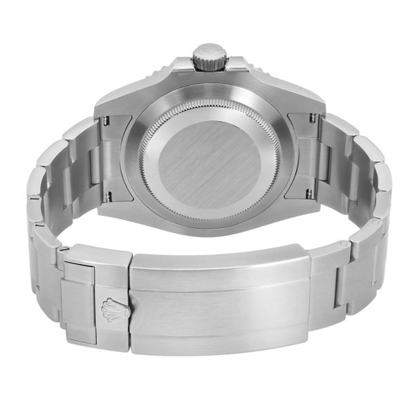 Rolex Submariner 126610 LN